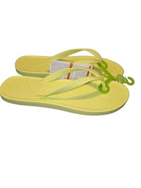 NWT Crocs Flip Flops M6 W8 Lime Green